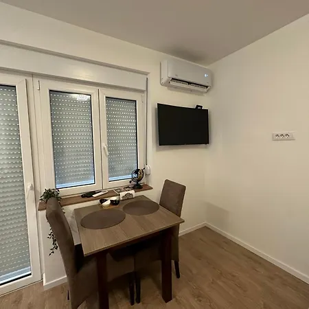 Happy Moments 3 아파트 *