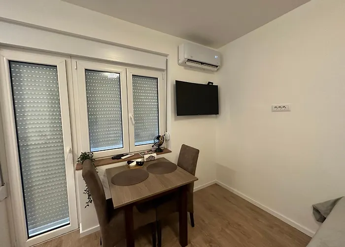 Happy Moments 3 아파트 *